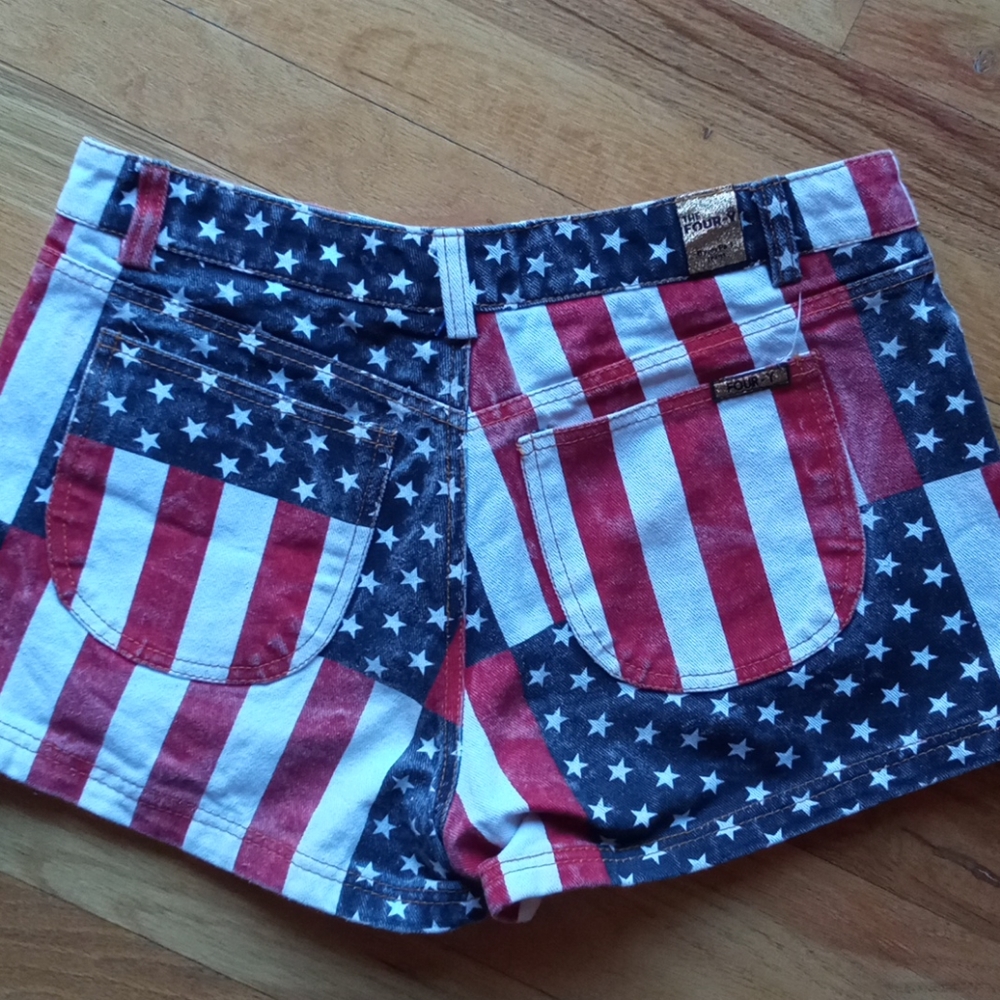 America Patriotic shorts. Like brand new! ❣️😍 - Picture 3 of 8
